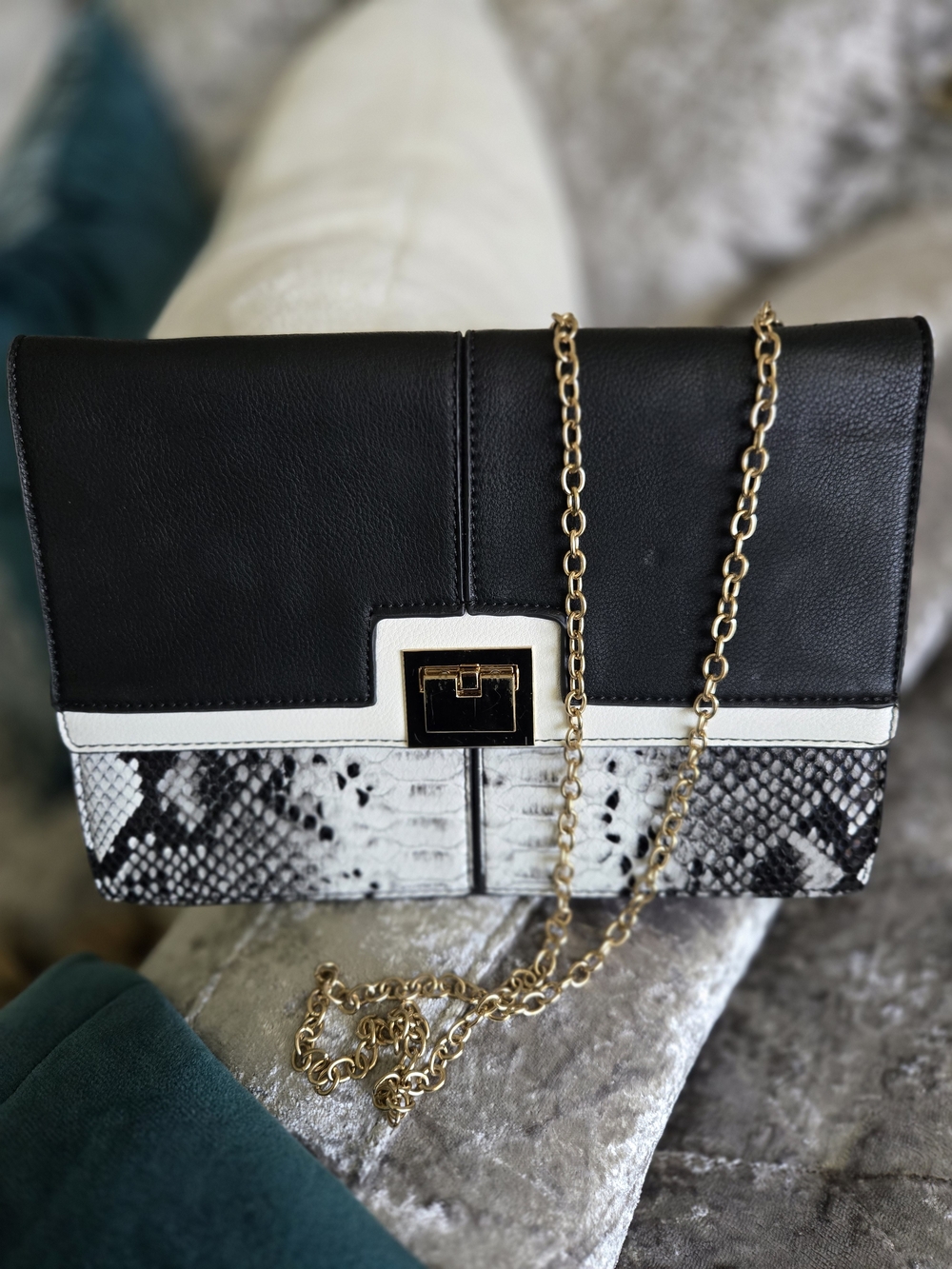Melie Bianco Black, White & Snake-Print Chain Crossbody